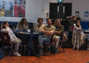 Vivoir rempli des participantes et participants à l'Intercaf 2024.