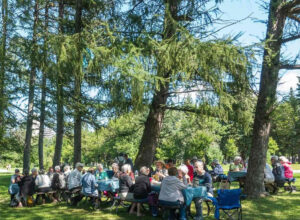Participants de l'ETA au parc Maisonneuve lors d'une activité.